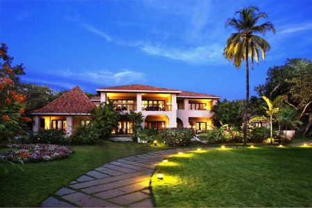 Luxurious Honeymoon in Goa